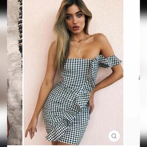 Haute Rogue Gingham Ruffled Fitted Minidress Size S